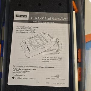Fiskars Mini ShapeBoss Embossing Tool - Black and‎ Orange